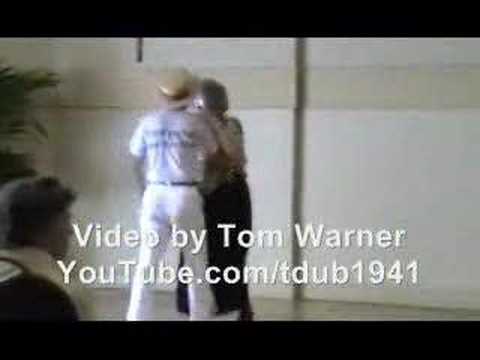 Dan Levinson's Roof Garden Jass Band ~ "Shake It & Break It"