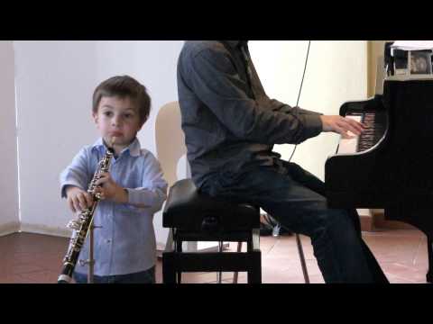Nicolò oboe - Saggio Scuola Impullitti 2 giugno 2013