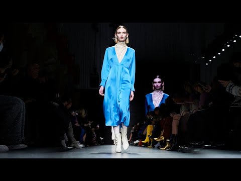 Budapest Select Fall/Winter 2022/23 Milan
