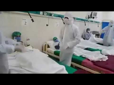 Doctors cheering up Coronavirus patients in Pakistan