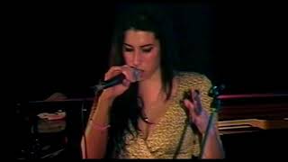 Amy Winehouse -What Is It About Men- live Rotterdam 2004