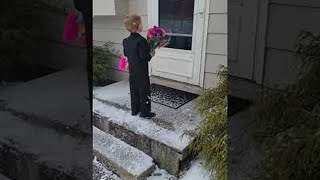 5-Year-Old&#39;s Valentine Surprise || ViralHog