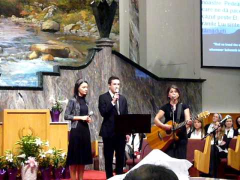 Cintareti din Biserica Aleluia Michigan