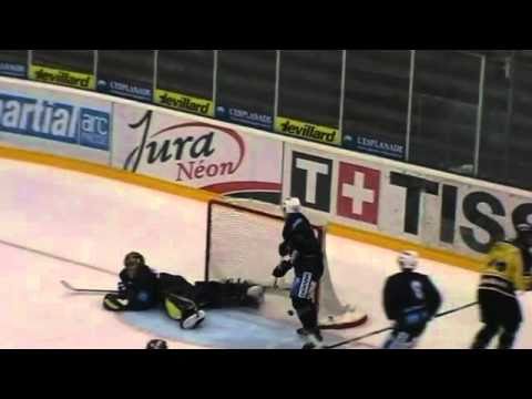 04.09.2010 HC La Chaux-de-Fonds - HC Ajoie (4-2).flv