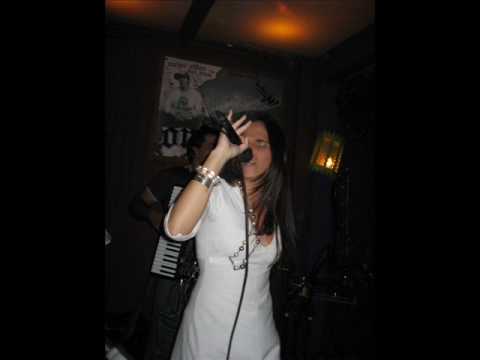 CORES - AURELIAH MILAGRES