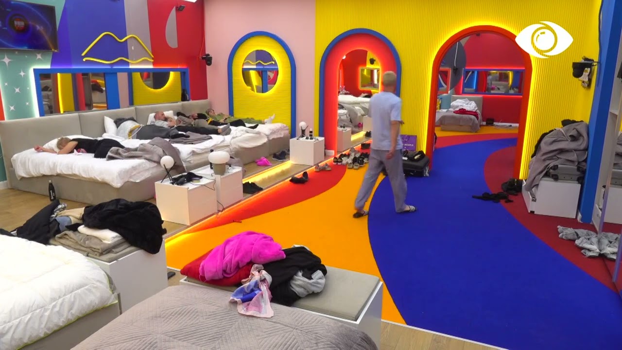 Eva përlotet: Mu kujtua babi!