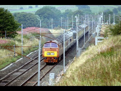 D1015 WESTERN CHAMPION NEAR SHAP SUMMIT WITH THE 'WESTERN HEIGHTS' RAILTOUR - 3rd September 2005
