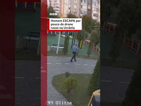 Homem escapa por pouco de drone russo na Ucrânia