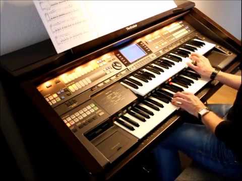 Contrasts von Claudia Hirschfeld - gespielt von Auronoxe auf der Technics GA3 Orgel