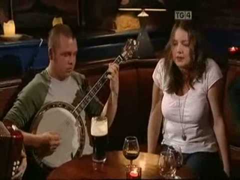 Damien Mullane - Feach an Mhadra Rua