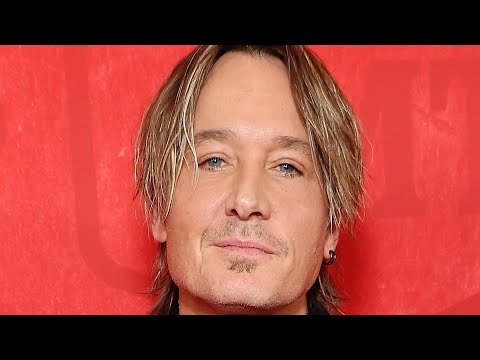 Does Keith Urban Wear Eye Makeup