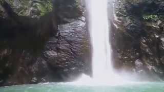 preview picture of video 'The most Photographed Falls of Negros - Casaroro Falls'