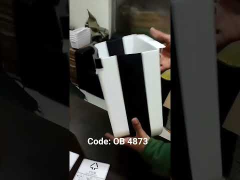 Folding Trash Can (OB 4873)