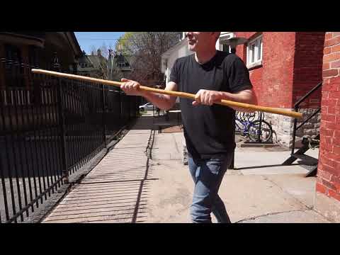 Staff Fighting - The Middle Grip