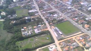 preview picture of video 'Câmera onboard em Palmeira-PR - vôo no cemitério próximo ao campo do Ypiranga'