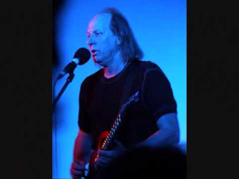 Six String - Adrian Belew