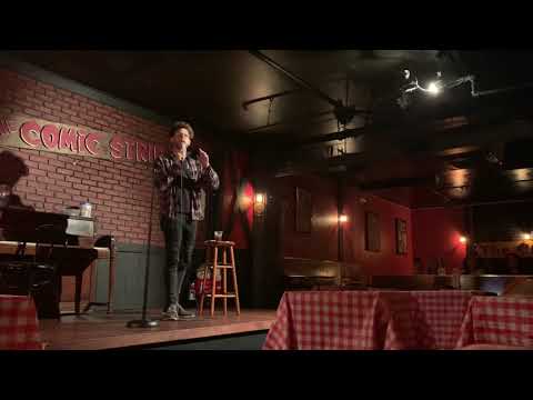 Hunter Miles at Comic Strip Live NYC April 2021