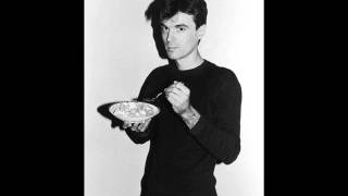 David Byrne - My Big Hands (Fall Through The Cracks)