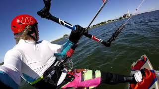 preview picture of video 'Kitesurfing at Högby fyr'