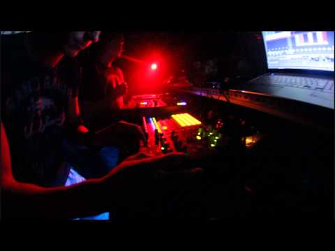 Tenkk *Live* @ Raw Nuts Night #6 - M-Bia Berlin - 09.08.2013