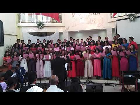 Andriamanitra faingàna-Chorale Adventiste Mandrosoa (CAM)
