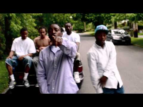 D Valley feat. Yung Gilly- Kick Doe