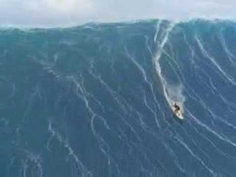 Surfing Huge Waves in Hawaii