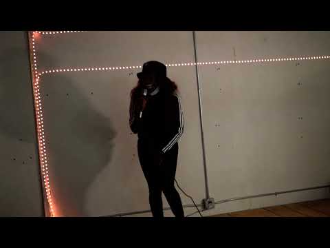 ARTIST PERFORMANCE  YUNG N.O AND NIA THE SINGER  SMACCED SNACCZ BARZ OVER BULLSHIT ARTIST SHOWCASE