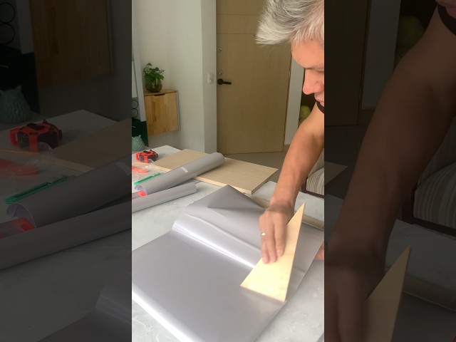 Vídeo relacionado con Vinilos Para Puertas 80X200Cm Retro Vinilo Puerta 3D Pegatinas Para La Renovación De La Puerta Arte Mural Etiqueta Carteles Pegatinas De Pared Diy Decoraciones