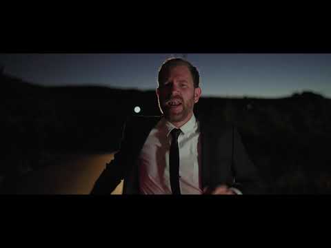 Die Heuwels Fantasties - HARDLOOP WEG (Official Video)