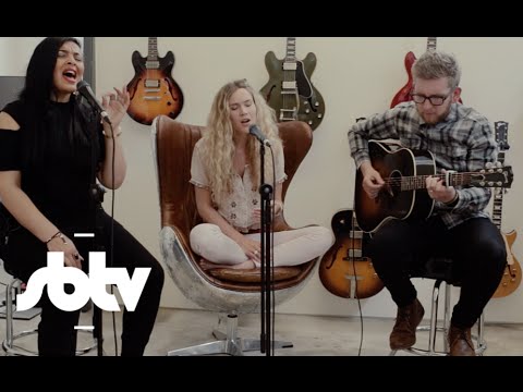 Joss Stone | "Stuck On You" (Acoustic) - A64 [S9.EP46]: SBTV