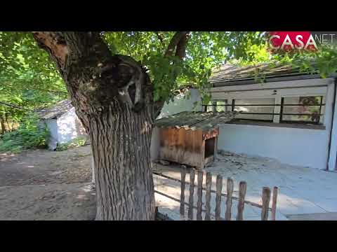 Cegléd határában tanya eladó!