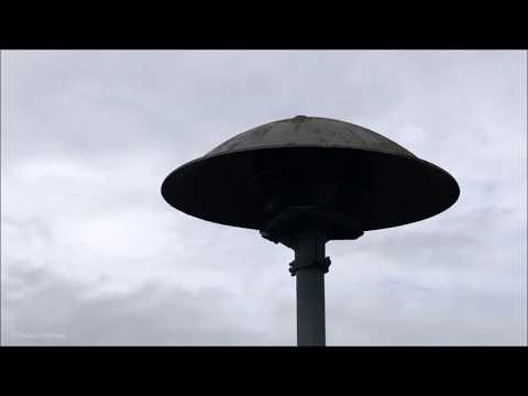Warnung der Bevölkerung - E57 Sirene Baujahr 1970 - Sirenenprobe Katastrophenalarm am Schaltkasten