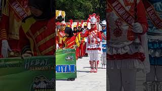 Download lagu CONTOH SIGAP & ABA-ABA Mayoret Di Star Street Parade Drum Band #mayoret #mayoretcantik mp3 Download lagu CONTOH SIGAP & ABA-ABA Mayoret Di Star Street Parade Drum Band #mayoret #mayoretcantik mp3
