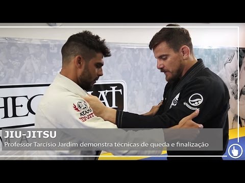 Professor Tarcísio Jardim demonstra técnicas do Jiu-Jitsu