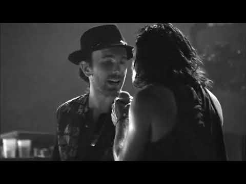 Helter Skelter - U2