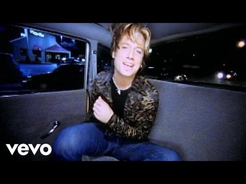 Keith Urban - It's A Love Thing (Official Music Video)