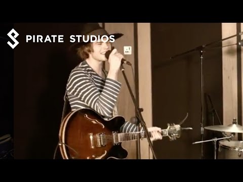 Paves Full Performance | Pirate Live