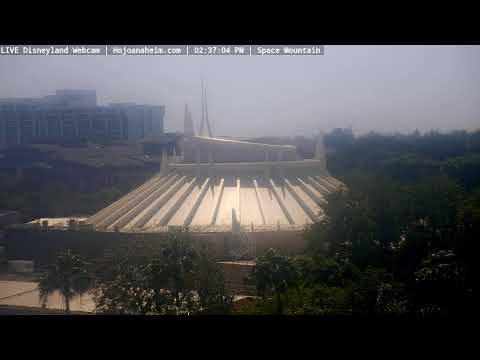 Live webcam of Disneyland Cam