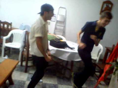 Fartura dançando funk