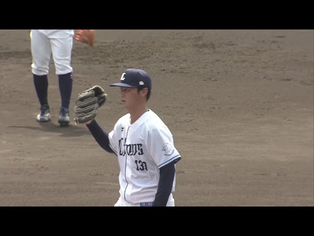 [Farm Game] A surprise attack! The Lions 'Sou Sato So allows runner, but makes an early pickoff to get him out! August 22, 2025 Saitama Seibu Lions vs. Tokyo Yakult Swallows