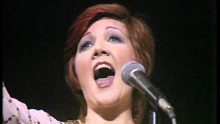 Cilla Black You're My World Live