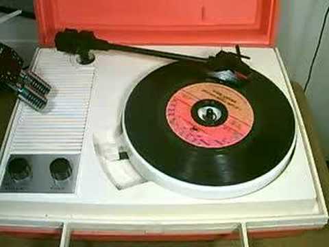 Benny Bell - The Girl From Chicago