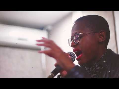 GranMah (Garage Sessions) - I Got 2 Move