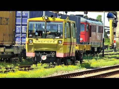 060-DA 609 008-1 & Duewag BR628 598 & Drezina DC175L Rail Vehicle in Gara Episcopia Bihor Station