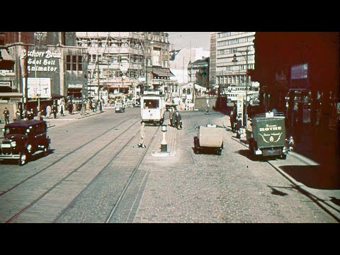 Zurück in Berlin der 1920er Jahre (Koloriert)