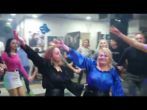 🔴 Adela i mama kolo vode - Hotel Heco Plus Sarajevo - Bosanski teferič