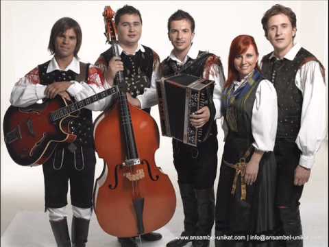 Ansambel Unikat - Zimska Noč