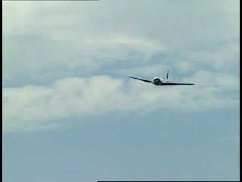 Hughes H-1 Racer replica flyby