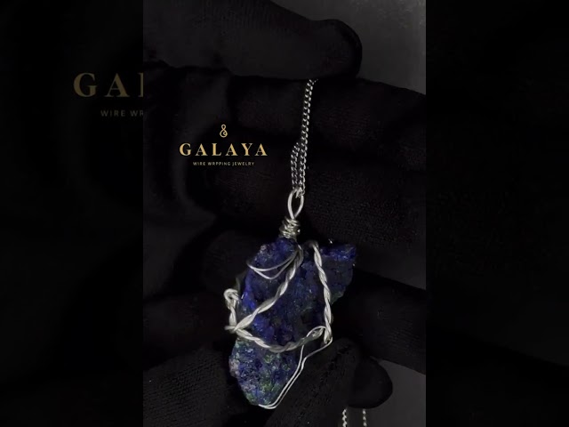 قلادة من الفضة الخالص مع حجر الازوري مع المالاكايت